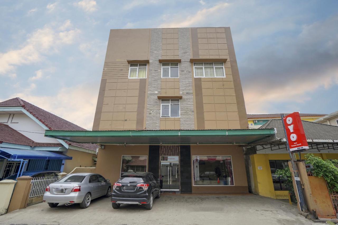 Oyo 2255 Hotel Aifih Palembang Kültér fotó